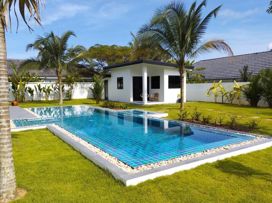 Bungalow Khao Lak Zewnętrze zdjęcie